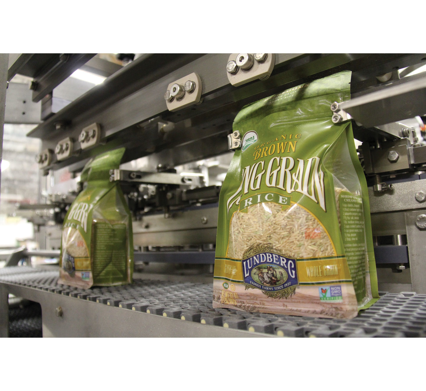 New intermittent-motion fill/seal equipment is used for Lundberg&rsquo;s new stand-up rice pouches.
