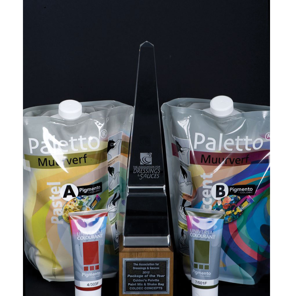 By offering colorant varieties in many small tubes and paint in just two varieties, Coldec is able to present 52 colors to consumers in a very small amount of space.