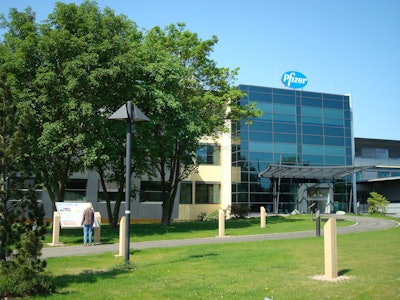 Capsule filling operations in Freiburg, Germany are performed automatically on three building levels.