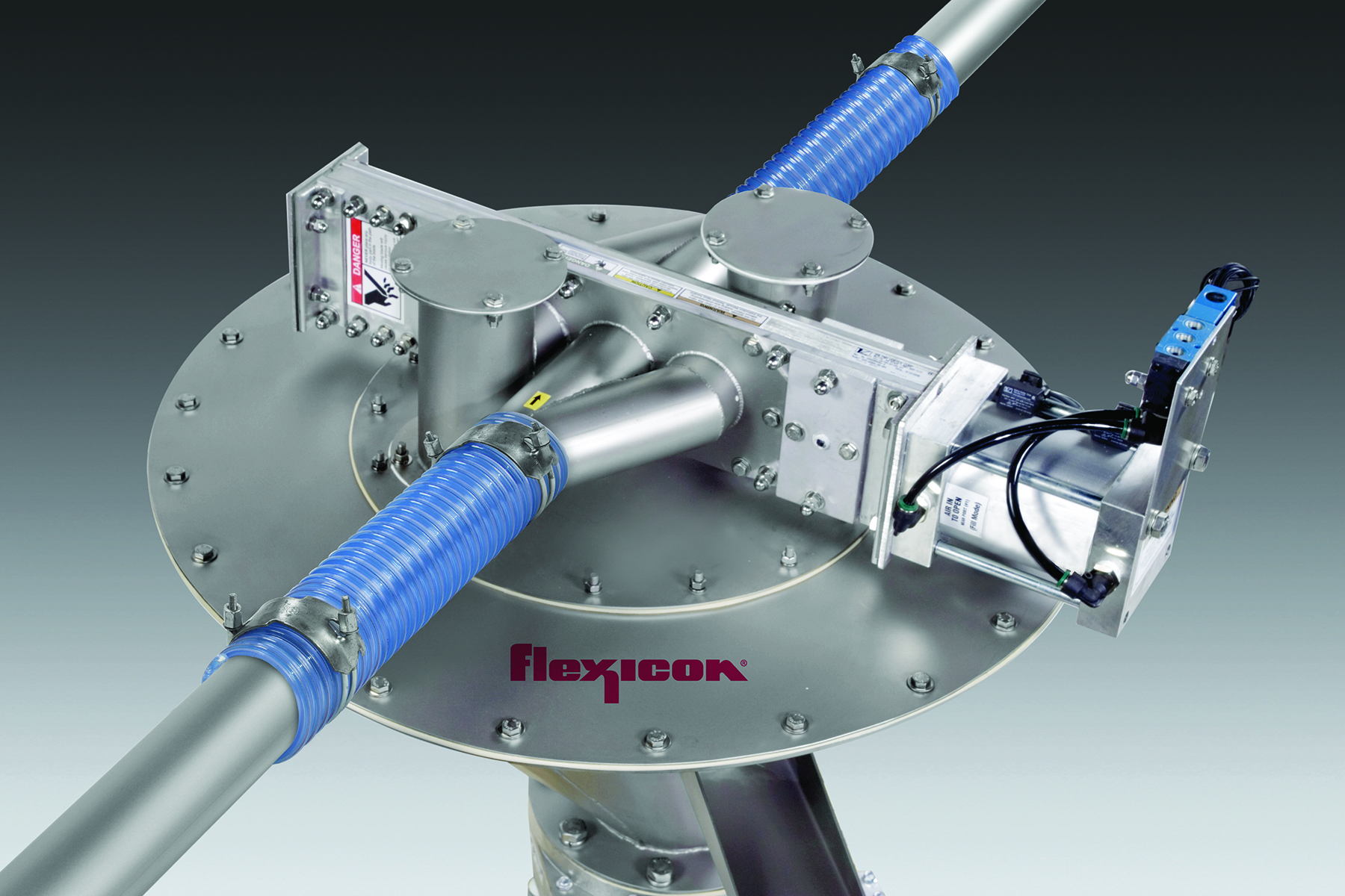 Pneumatic weigh hopper with fill/pass valve