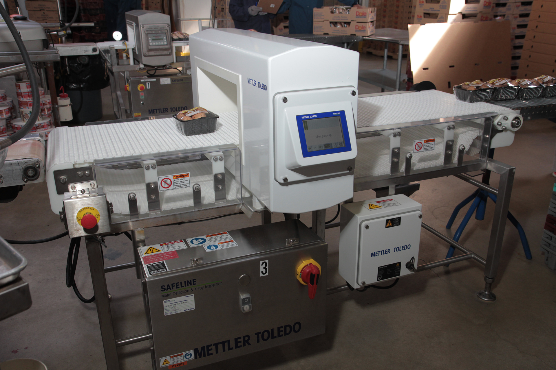 Mettler-Toledo Safeline metal detectors find ferrous and non-ferrous tramp metal, as well as difficult to detect non-magnetic stainless steel fragments and non-spherical fine wire fragments.