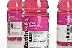 The new PET bottle incorporates two Amcor innovations for hot-fill containers: PowerStrap and ActiveHinge.