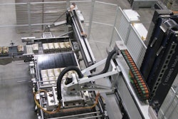 Pallet layers are formatted upstream of the palletizer.