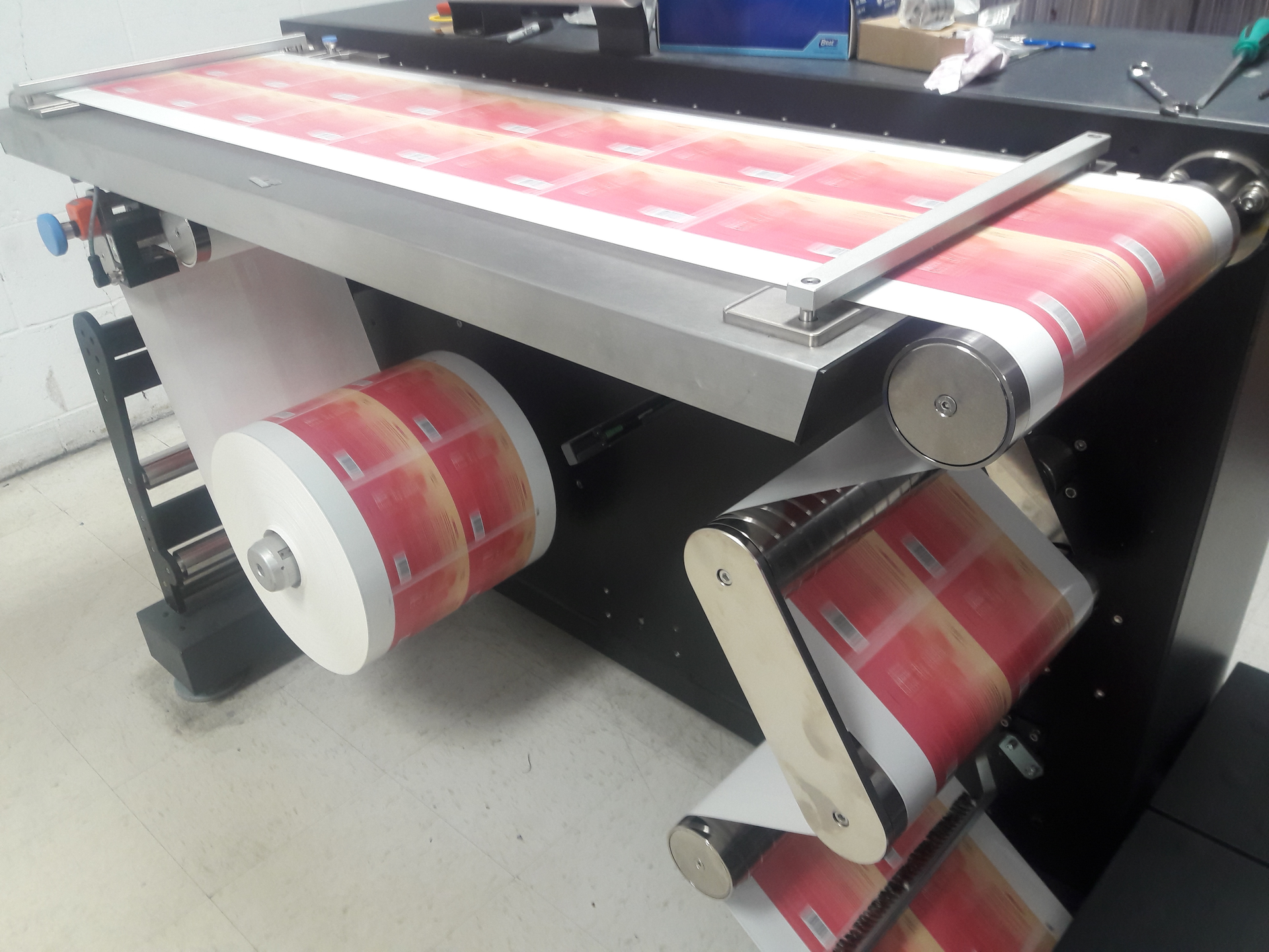 The label for Eden&rsquo;s Hibiscus line broke all the flexo &lsquo;no-nos,&rsquo; so it is now printed on a digital press.