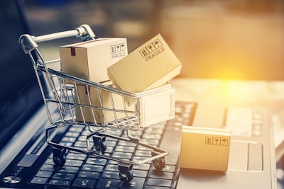 The 2018 E-Commerce: Think Inside the Box report offers tips for CPGs to prepare their manufacturing supply chains for e-commerce.