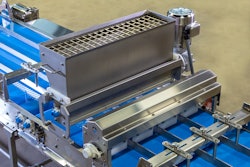 Eaglestone Series 802 automatic flour duster