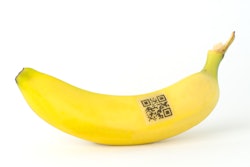 Banana with 2D barcode