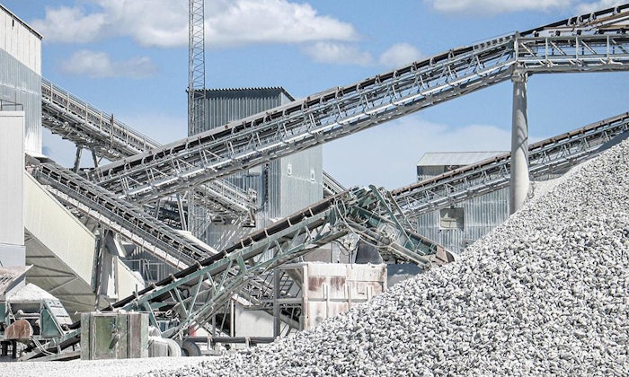 NORD provides solutions that handle a variety of bulk material, including cement, gravel, sand, aggregates, grain, and more.