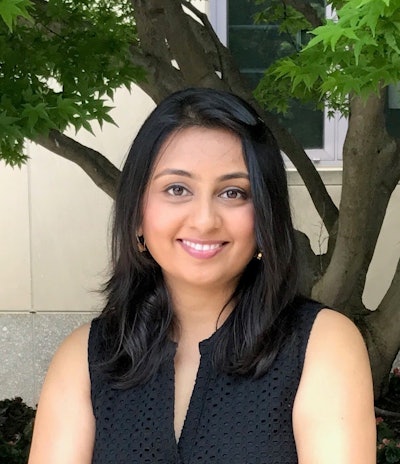 Richa Desai Headshot