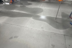 Even when wet from liquids, detergent, and oils, the SlipNot surface retains its high-friction qualities, so production can continue despite the presence of liquids that would otherwise bring it to a halt.