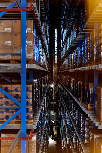 Six stacker cranes support 47,000 pallet locations.