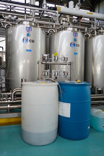 A key benefit of the CIP 2.0 system is the handling of the cleaning chemicals. The new system doses itself, reducing chemical handling by operators by 95%.