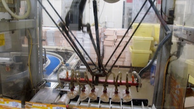 White Castle became an early adopter of delta-style robots, installing one IRB 340 FlexPicker on each of its packaging lines way back in 1998. Two are still in operation today.