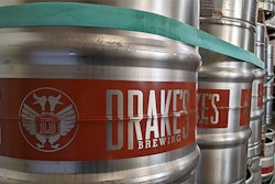 Rubber pallet bands gave Drake’s Brewing an alternative to shrink-wrapping its empty kegs to move them around the facility, saving the brewery 565 lb of plastic waste in the first year of use.