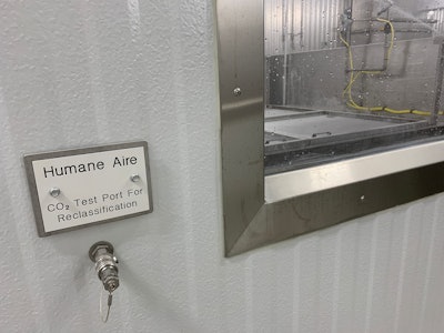 Turkey stunning CO2 Humane Aire Prestage