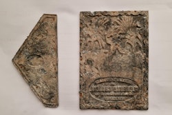 Several artifacts have been recovered in relation to the chocolate factory, including the lead plates that would have been used to make Clemente Guardia’s chocolate labels.
