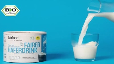 Fairfood's new powdered oat drink packaging is made with 92-98% paperboard.