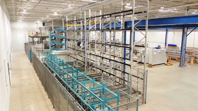 InnoPick: case ASRS, with N&umacr;Botik MixPal in the back