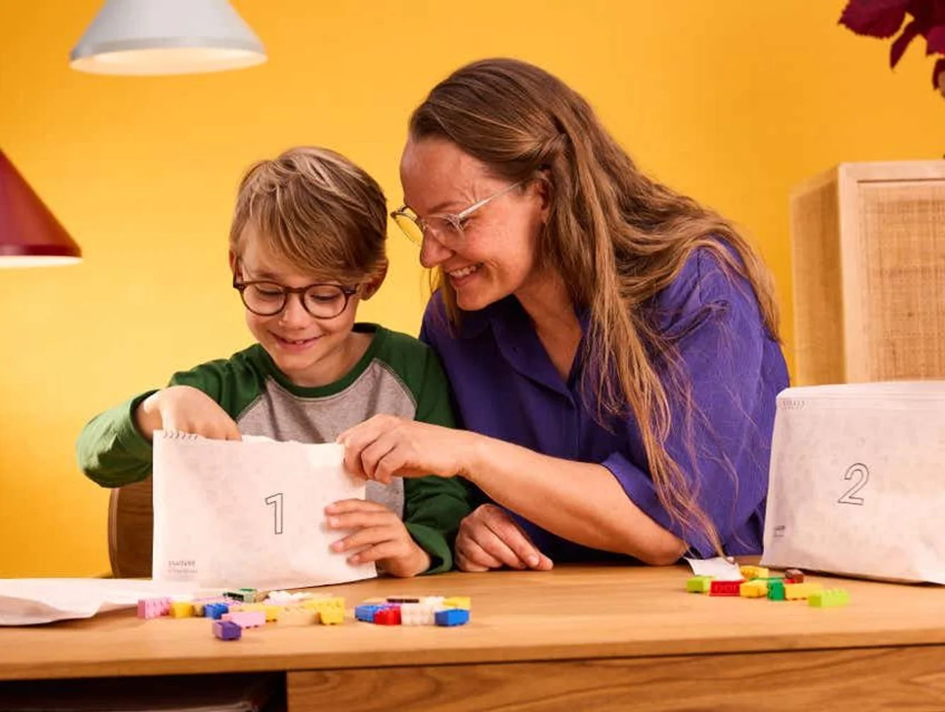 This development is part of LEGO&rsquo;s broader strategy to use renewable or recycled materials and reduce carbon emissions by 37% by 2032.