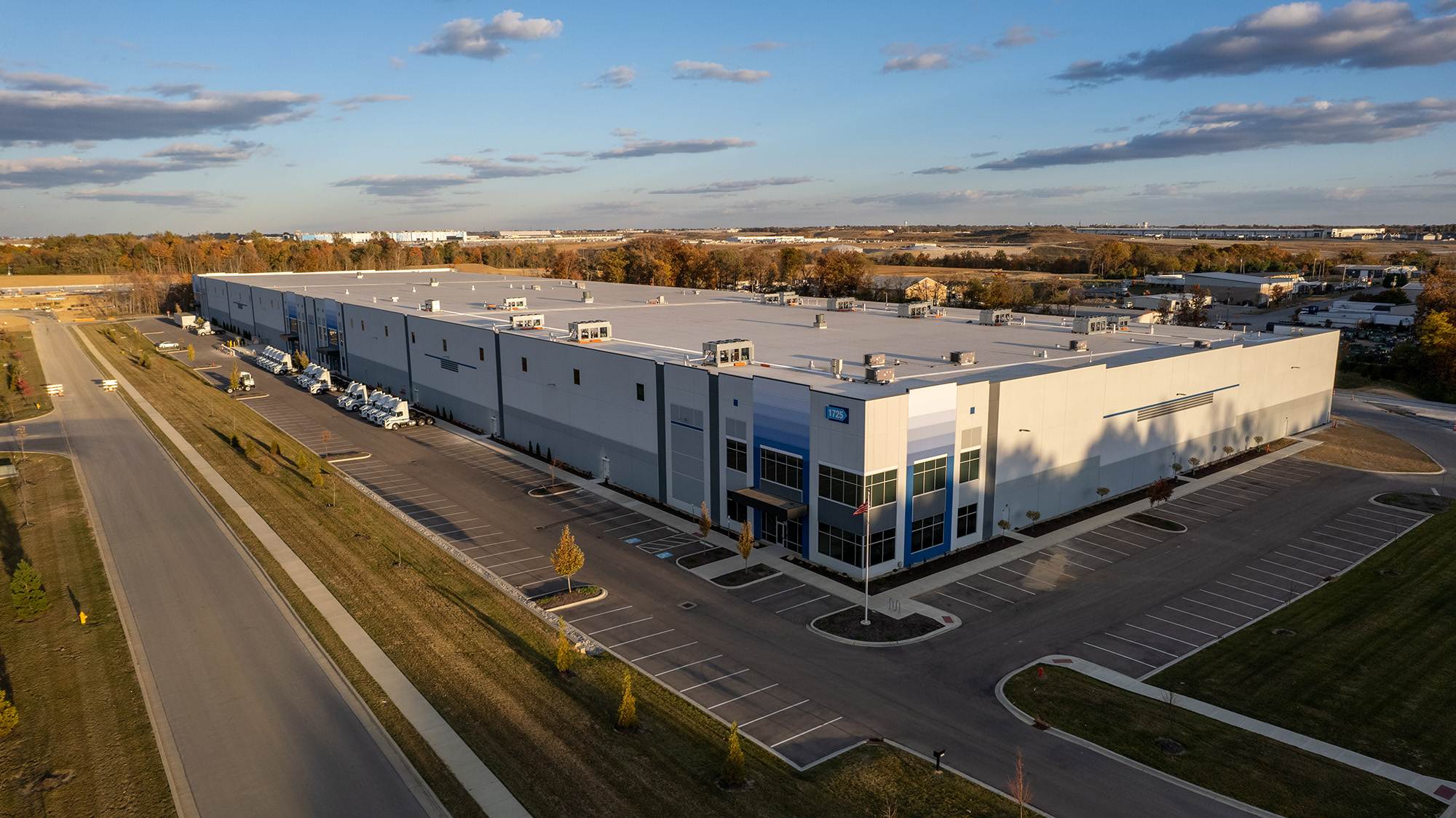 Sygma20 Warehouse20 Exterior 04 2000x1124