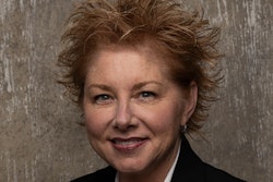 L Chamberlain Headshot 2