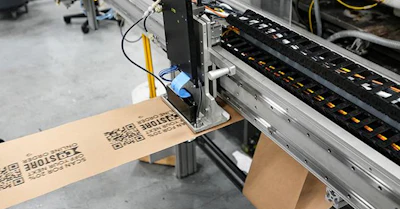 A Sealed Air digital printing solution demonstrates how pharma manufacturers can produce customized, high-resolution labels on demand&mdash;reducing inventory risk and enabling advanced traceability (mock-up shown with fictional brand).