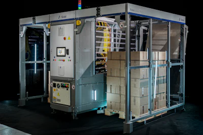 Sidel's RoboAccess_Pal S palletizer