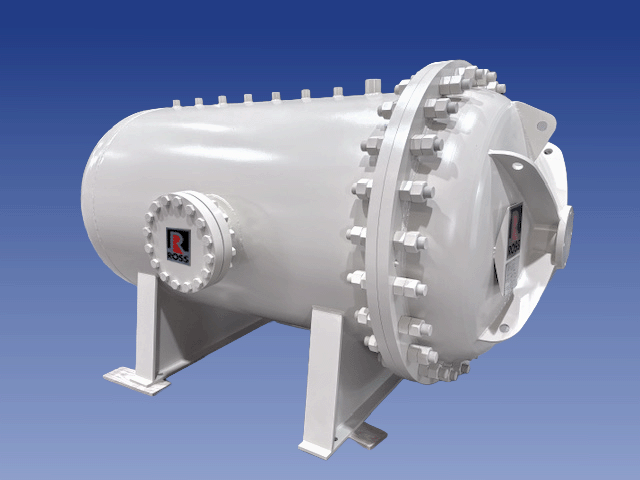 White industrial pressure vessel with bolted flanges and support legs on blue background