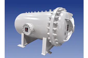 White industrial pressure vessel with bolted flanges and support legs on blue background